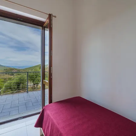 Casa Francesca A Rio - Goelba Tatil Evi