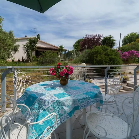 Casa Francesca A Rio - Goelba Tatil Evi