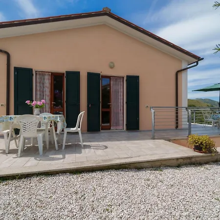 Casa Francesca A Rio - Goelba 別荘 *