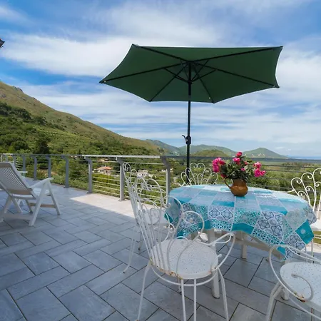 Feriehus Casa Francesca A Rio - Goelba Casa Leonardi