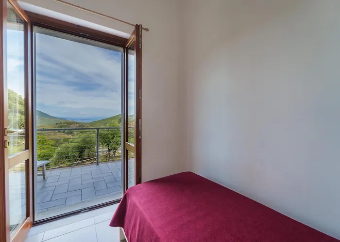 Casa Francesca A Rio - Goelba Feriehus